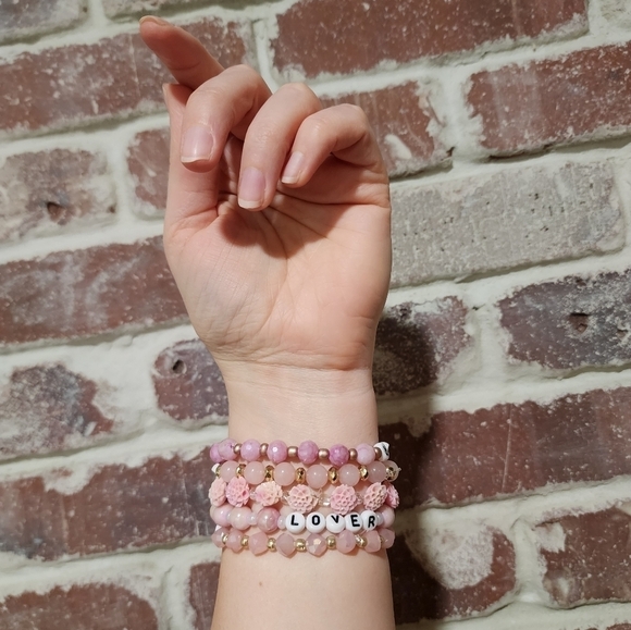 Taylor Swift Lover Inspired Friendship Bracelets Set Of 5 - Picture 8 of 9